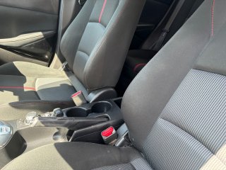 /photos/10098/37360cf7-e579-becd-617c-3b2095803c9f_i320x240.jpg