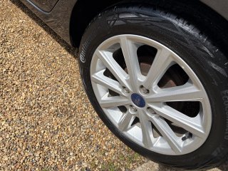 /photos/10098/53485788-3b23-85a6-015a-f581a1ec56df_i320x240.jpg