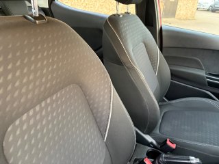 /photos/10098/c682faf9-0f8e-1090-4aa2-59c1e36ba8cf_i320x240.jpg
