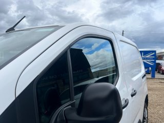 /photos/10098/db4c227e-e0f5-7a70-23d1-31772a6b88fa_i320x240.jpg