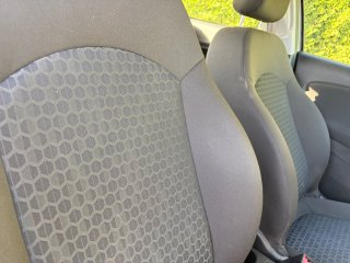 /photos/10098/f0ce738b-b8aa-a8a4-377e-e19f1e4f9ae2_i320x240.jpg